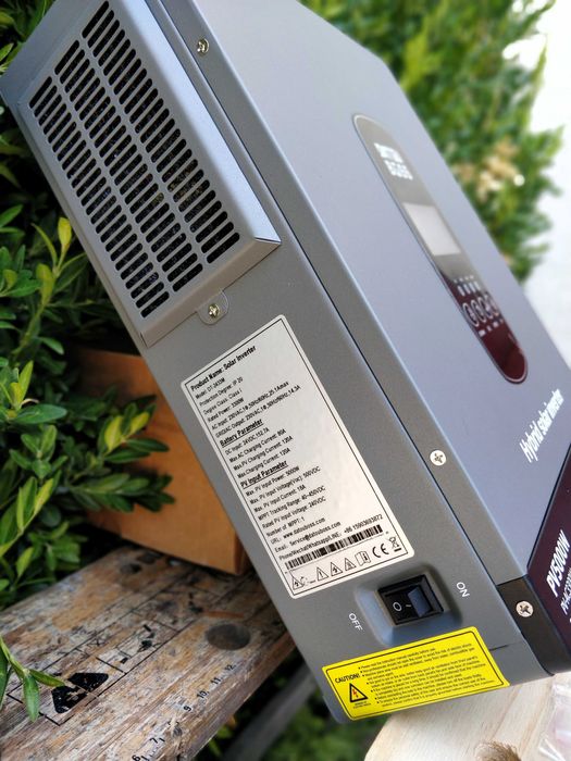 Inversor Híbrido DATOUBOSS 24V 3300W MPPT 5kW Off-Grid