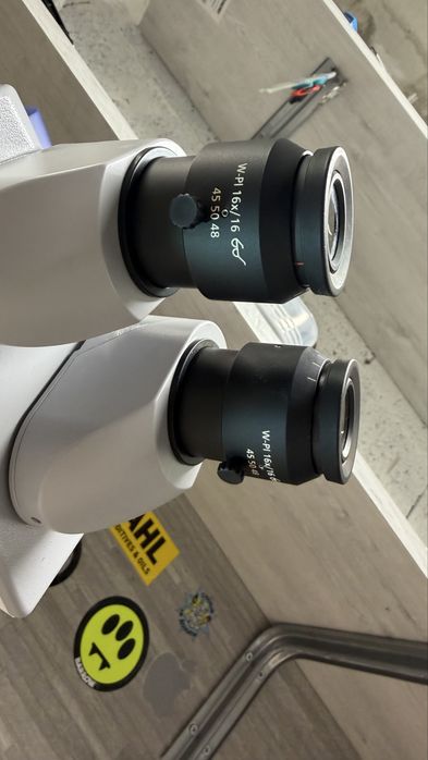 Професійний мікроскоп Zeiss Stereo Discovery V12 + камера Axiocam 208