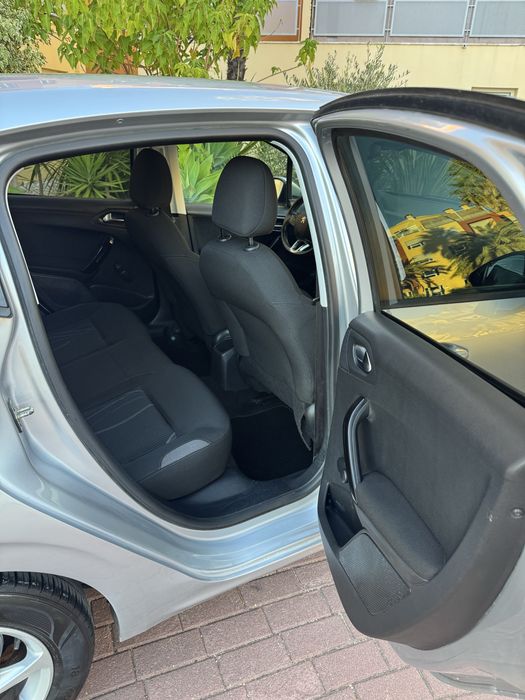 Peugeot 208 1.4 HDI Style