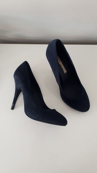 Granatowe szpilki Buffalo Londyn 39