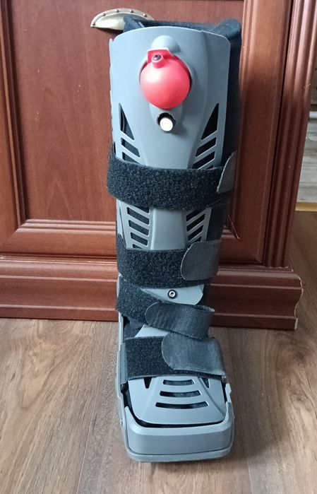 Orteza Walker Ottobock – rozmiar L + podpiętki ortopedyczne