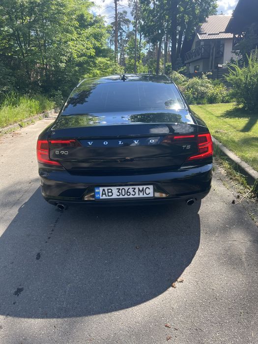 Продам Volvo s90