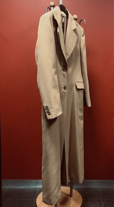 Sobretudo beje, tamanho 42 XL pequeno