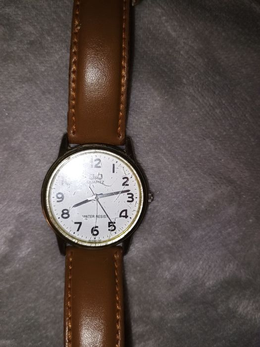 Жіночний годинник