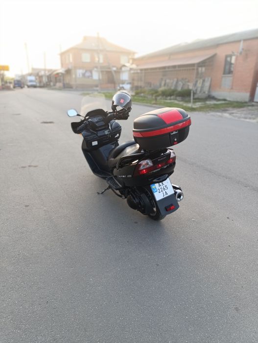 Suzuki skywave 400 ( 2004)