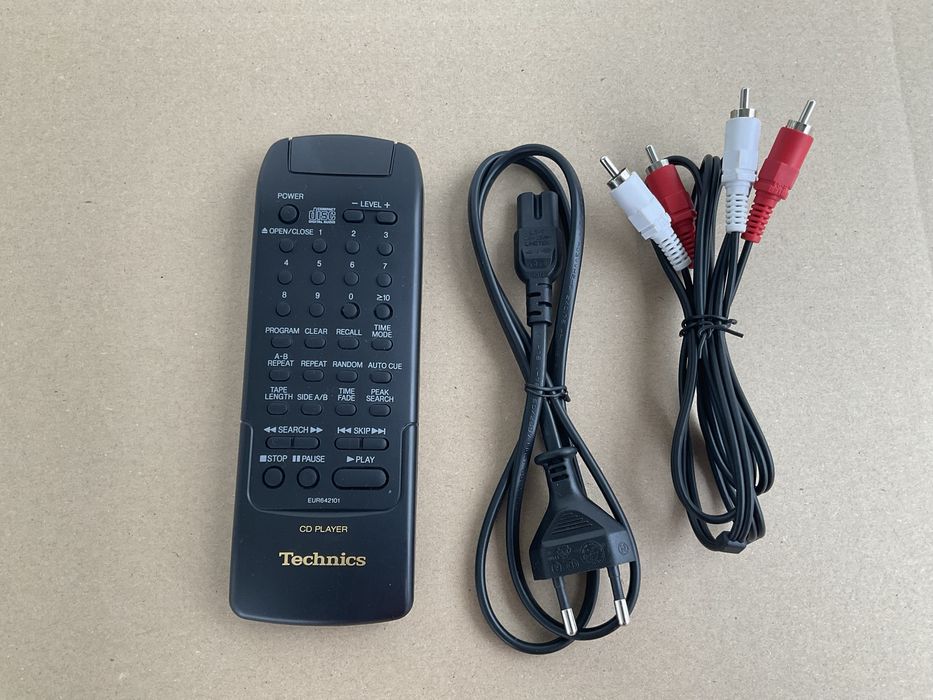 CD Technics SL-PS770D.