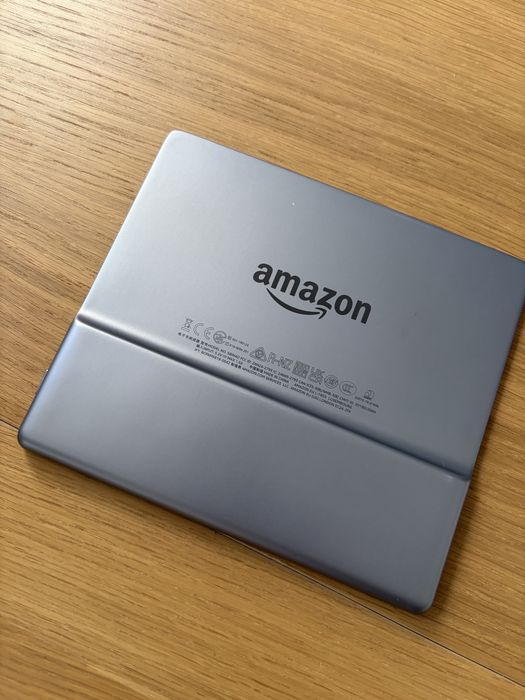 Kindle Oasis - pęknięty ekran