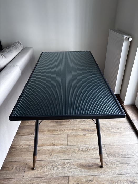 Stół Kare Design odbiór osobisty