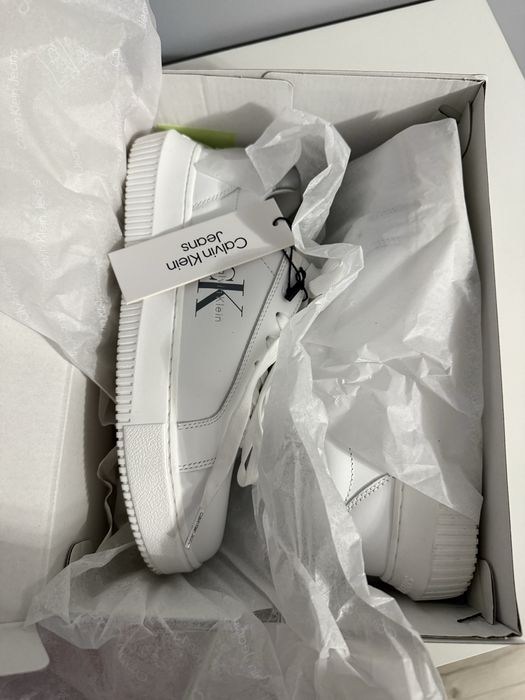 Sneakersy Calvin Klein 38