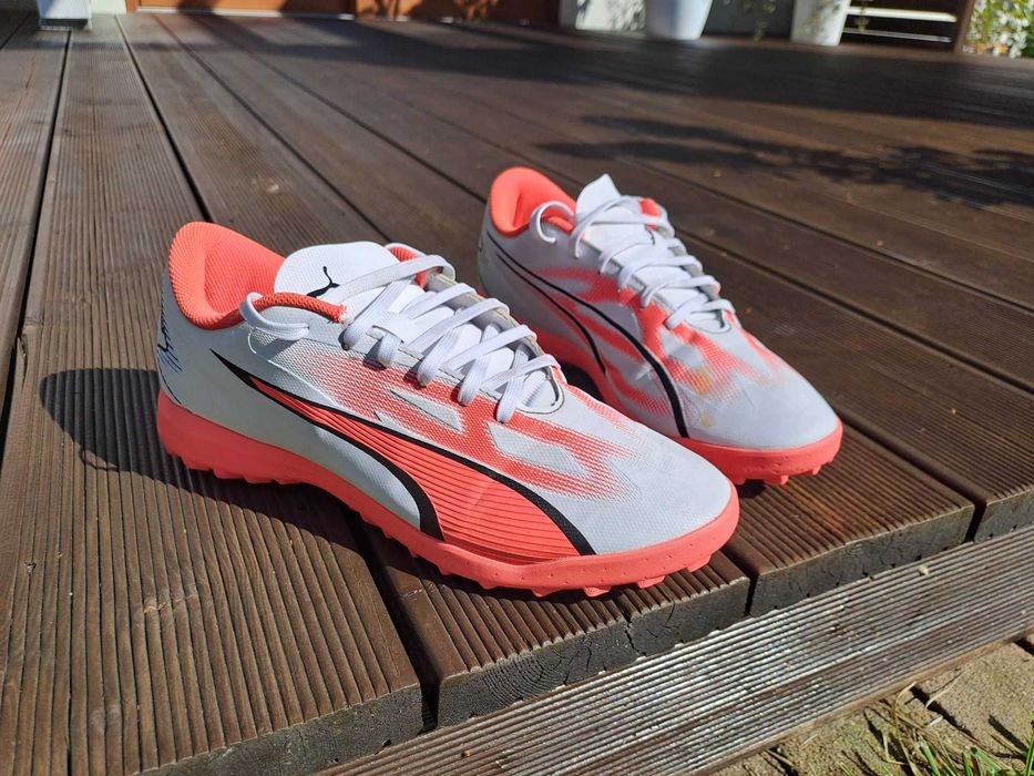 Buty piłkarskie PUMA 43