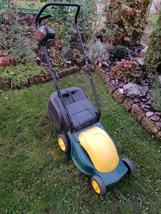 Газонокосарка електрична