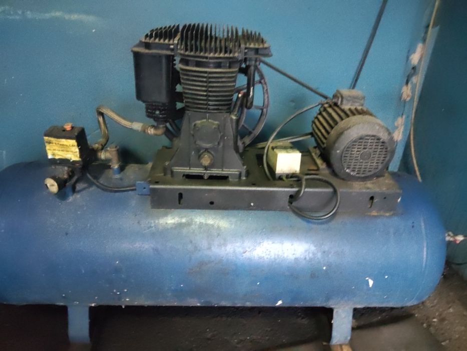 Compressor de 300 litros