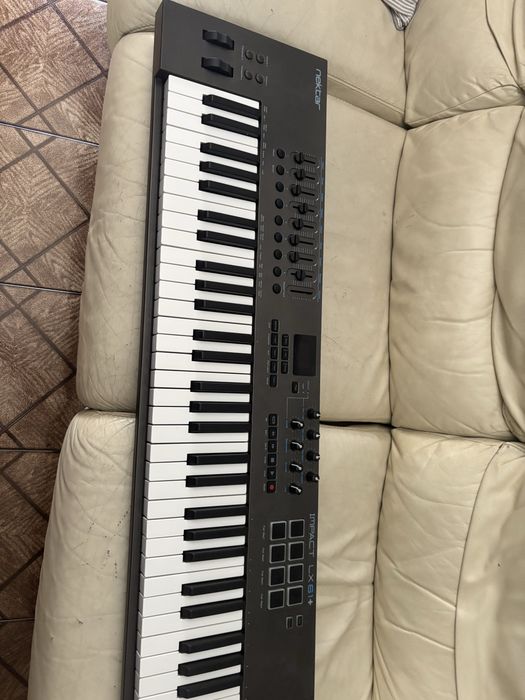 Controlador Nektar Impakt LX61