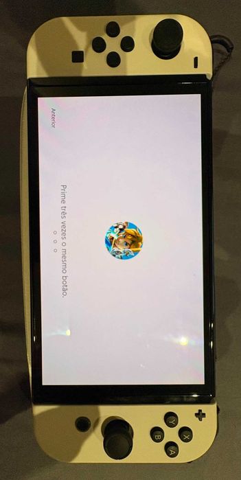Nitendo Switch Oled (usada como nova)