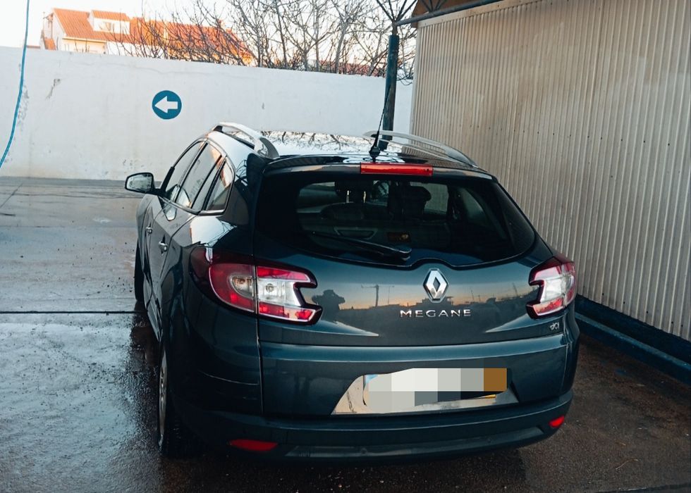 Renault Mégane 1.5 dCi de 110cv, do ano 2010, equipado com caixa manual e com