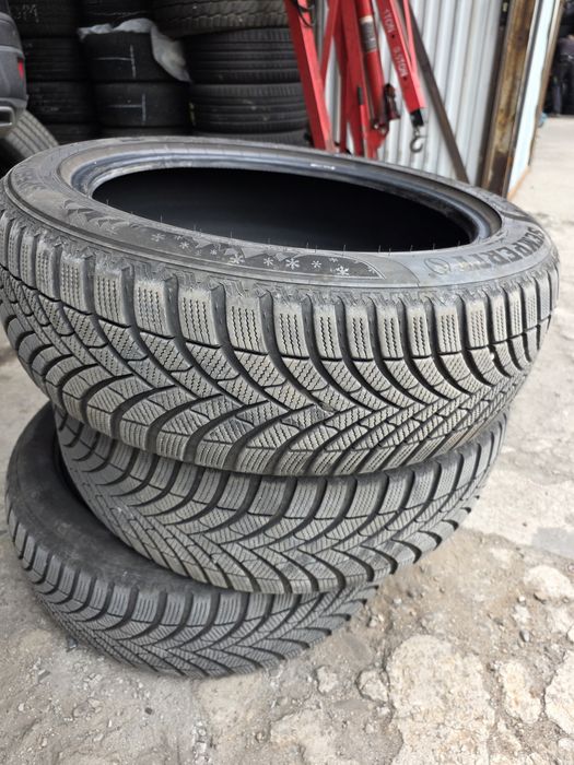Opony zimowe Semperit SpeedGrip5 205 55 r19 8mm 4szt 2024