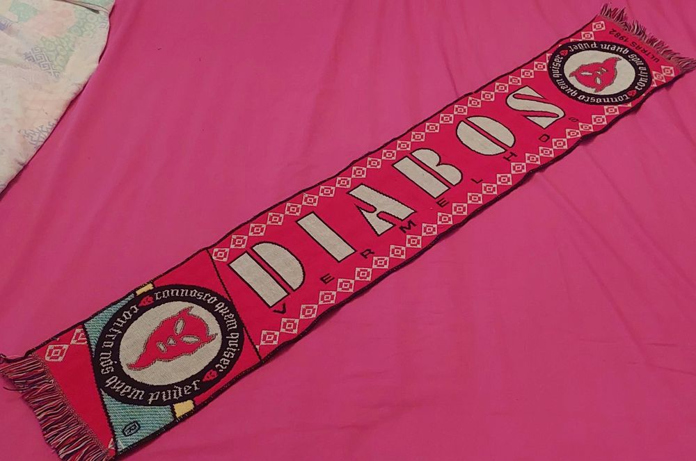 Echarpe,bufanda ,scarf dos DV Benfica