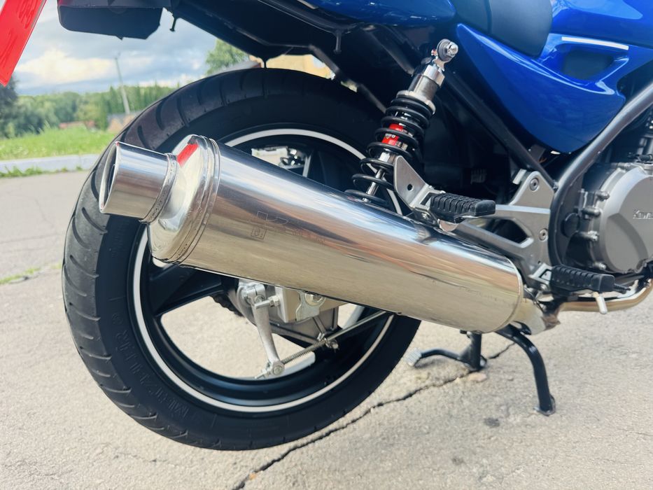 Продам свіжопривезений з Німечинни Кawasaki er-5 2005p