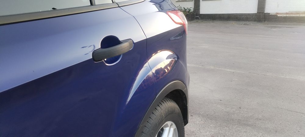 Продам Ford Escape 2.5 Г/Б