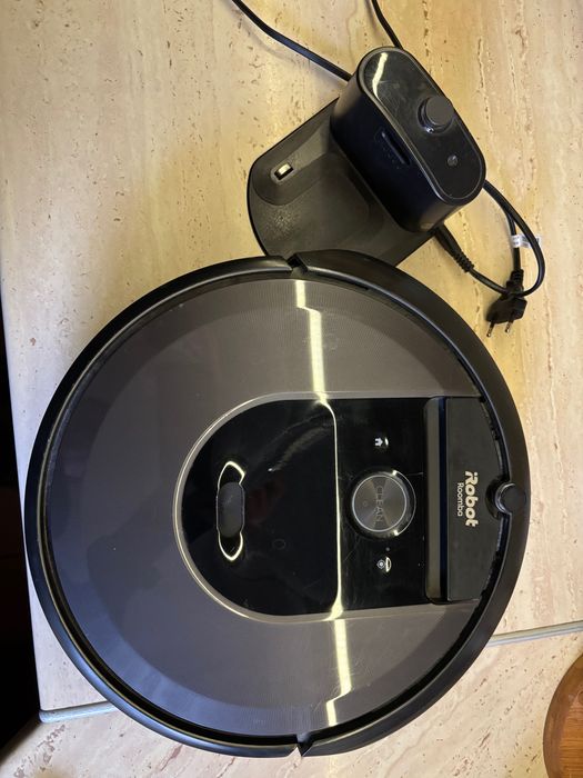 Odkurzacz IRobot Roomba I7