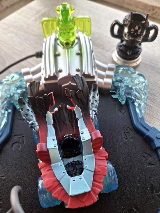 Portal ,  Figuras e Jogo Skylanders Superchargers