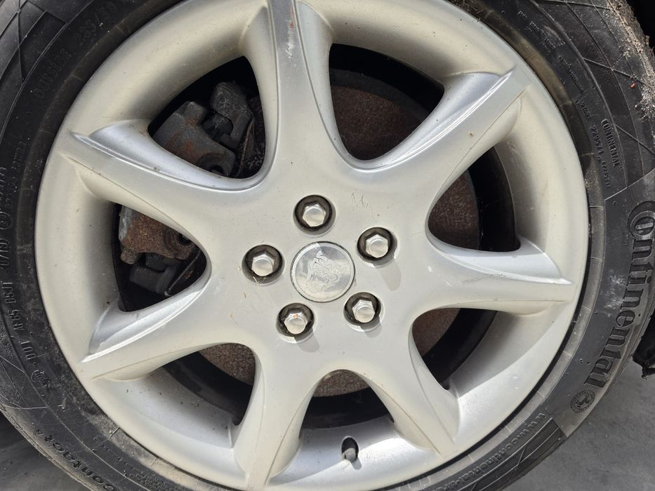 4 Jantes 235/50 r17 5x108