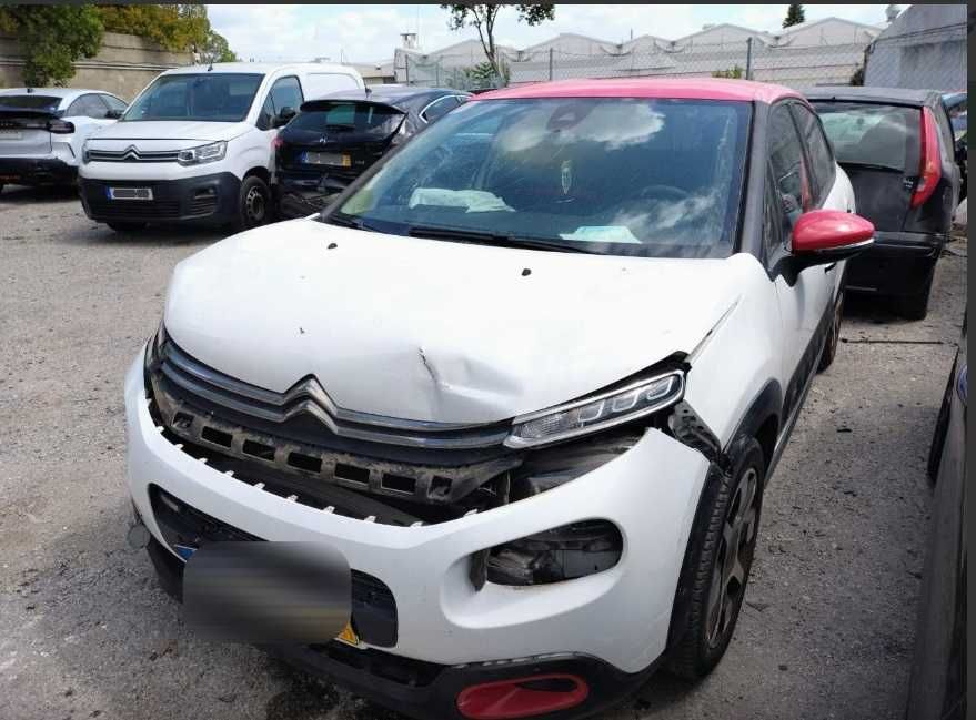 Citroen C3 1.2 Puretech 110 cv Salvado