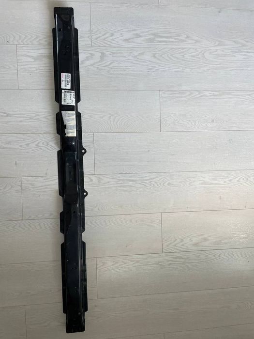 Усилитель пола Lexus RX