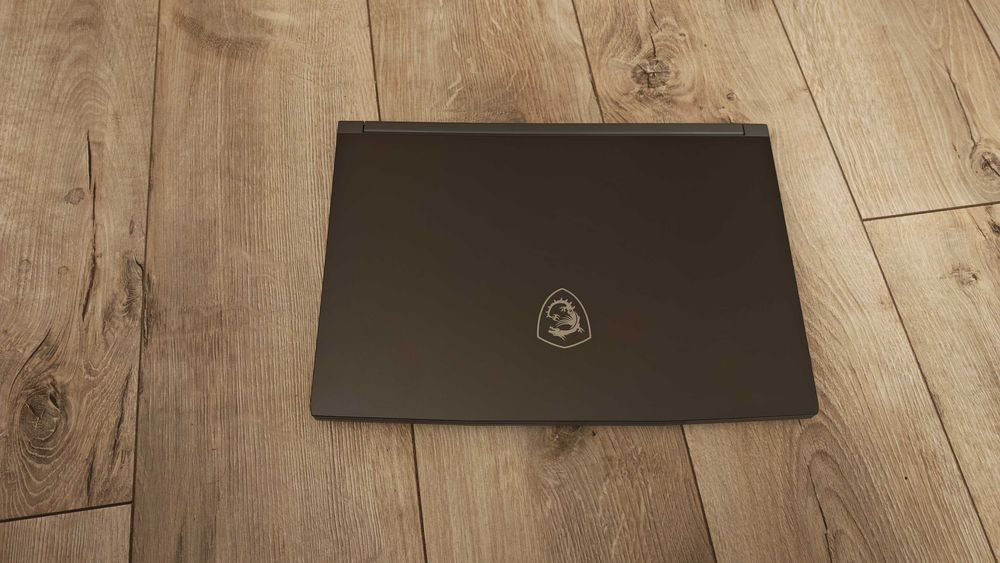 Ігровий ноутбук MSI Thin 15 B13vf 15,6" 144Гц / i5-13420H/16GB/RTX 4060 8 Gb/512SSD