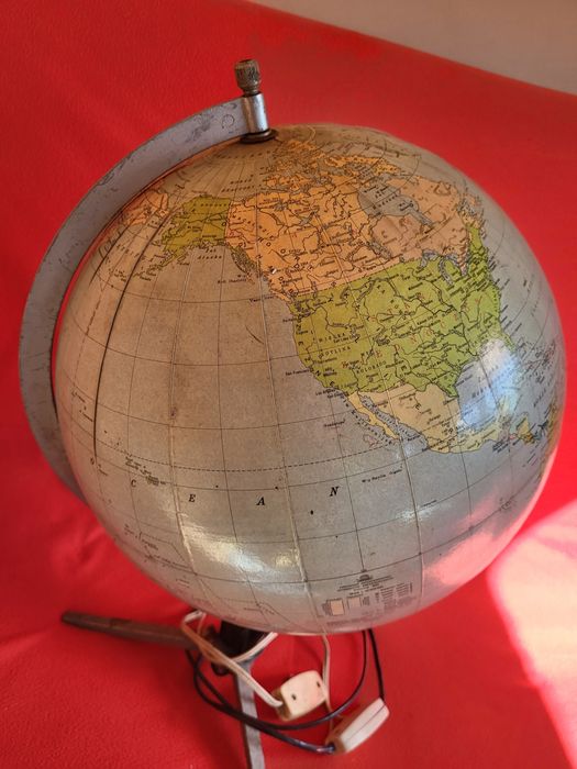 Stary duży globus podświetlany z lat 60 - 70 PRL-U