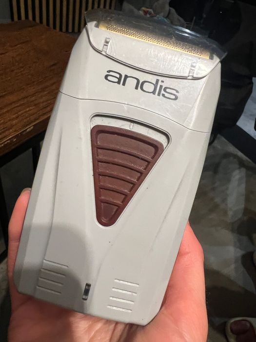 Golarka trymer bezprzewodowa przenośna andis