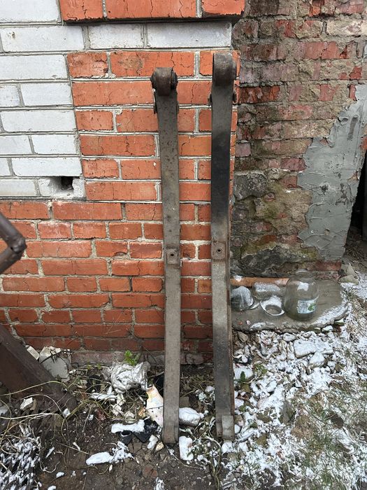 Передние ресори Мерседес т1 207,208,209,210,310,408,408,410