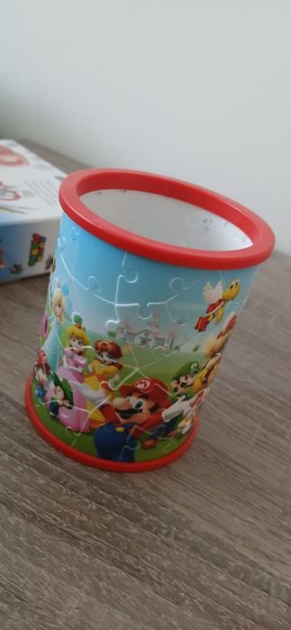 Przybornik na biurko Mario Bros puzzle 3D