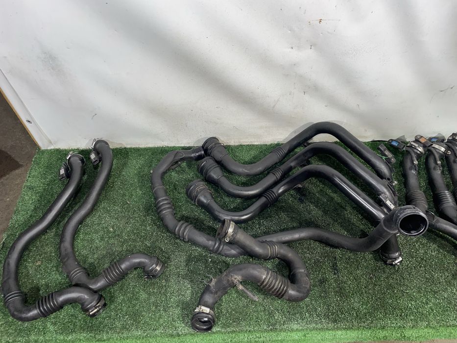 Патрубки інтеркуллера 1.9 2.0 1.5 турбіни патрубок трубка надуву