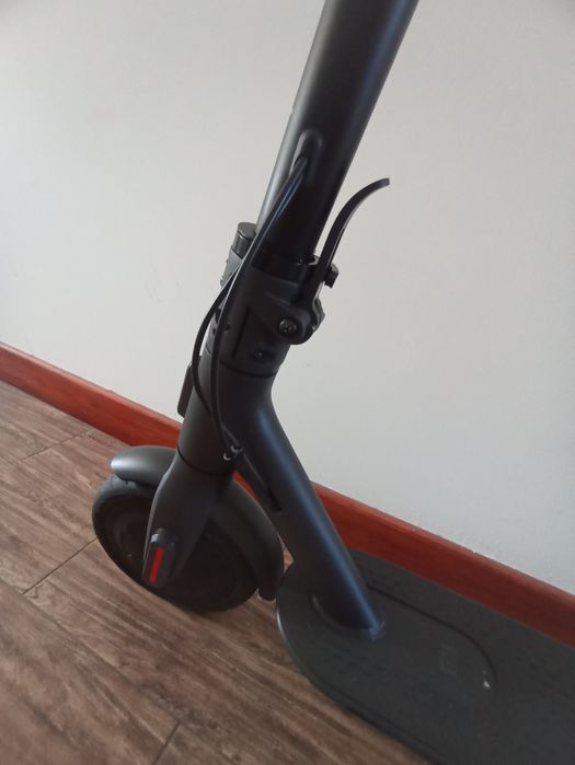 Електросамокат Xiaomi Mi Electric Scooter 2 black