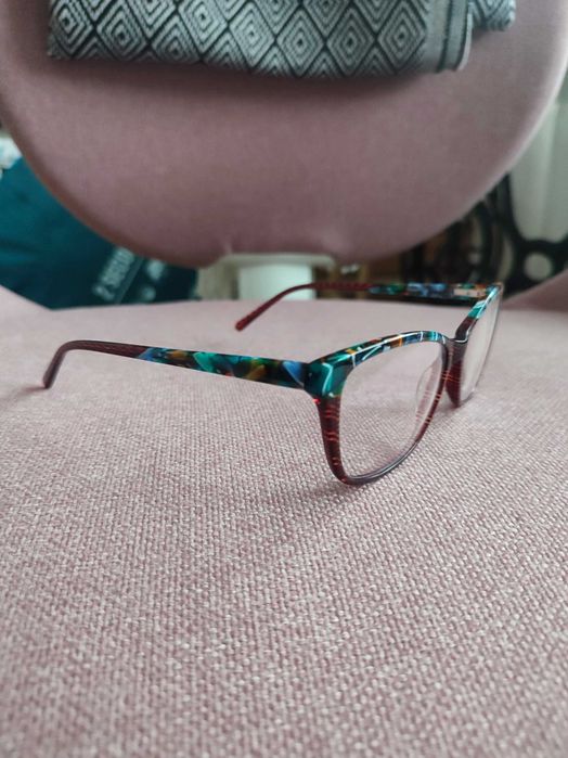 Okulary korekcyjne Belutti oprawki +1,00 lewe oko