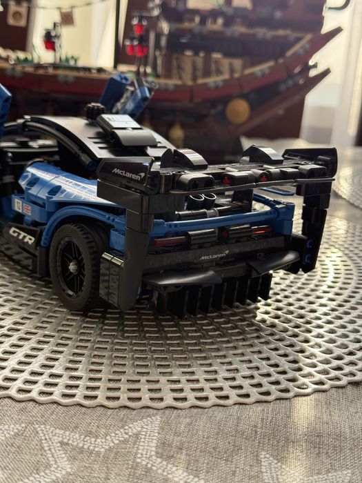 Lego Technic McLaren Senna GTR (42123)