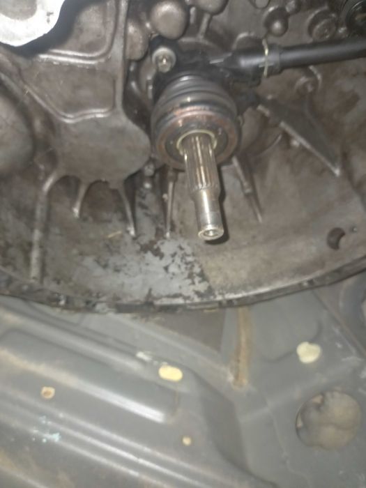 Продам КПП на рено меган 1.9 турбодизель