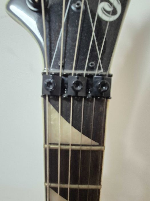 Guitarra jackson original com floyd rose