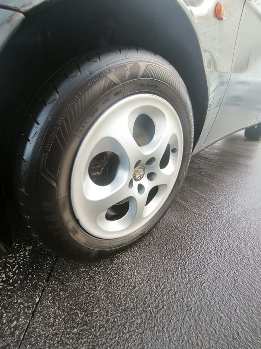 Alfa 147 1.6 TS 120CV BOSE