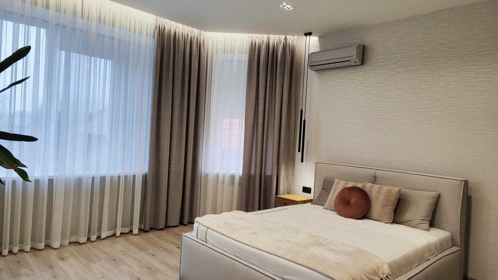 Дом на Даче Ковалевского (155-512)