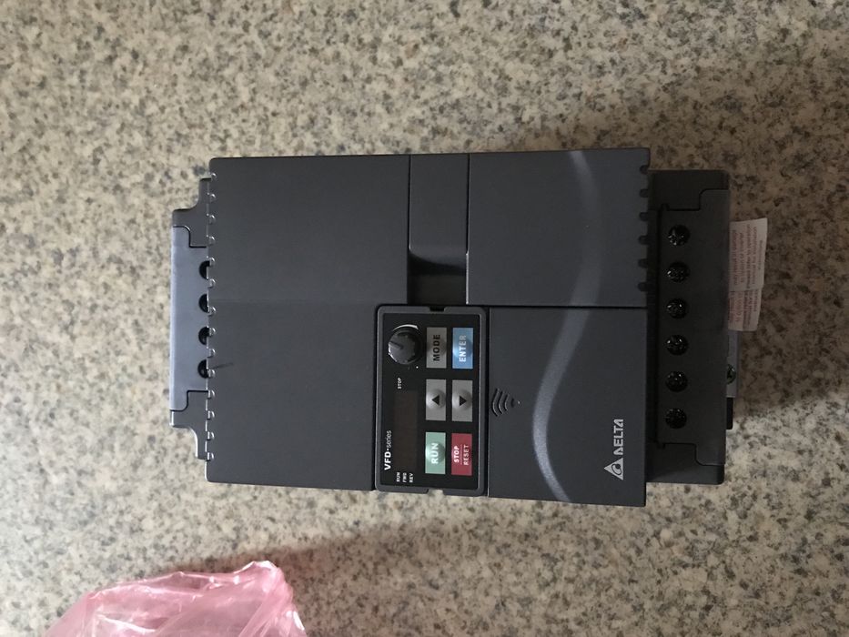 Перетворювач частоти Delta Electronics