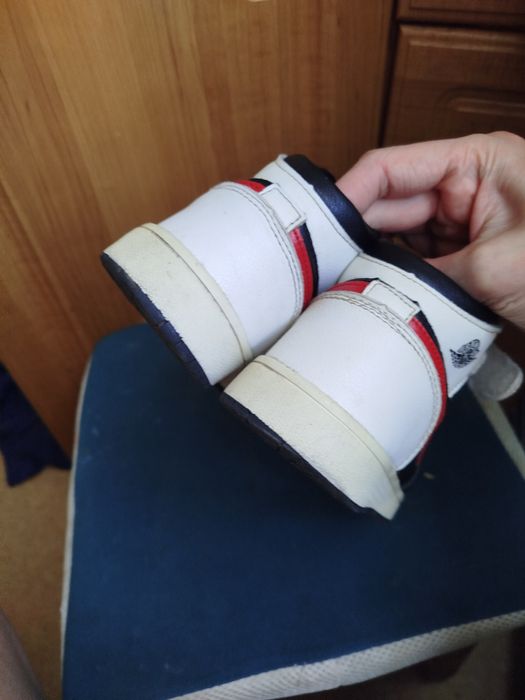 Найк джордани кросовки,хайтопи22,5 см