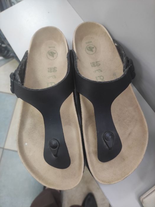 Шльопанці Birkenstock вєтнамки