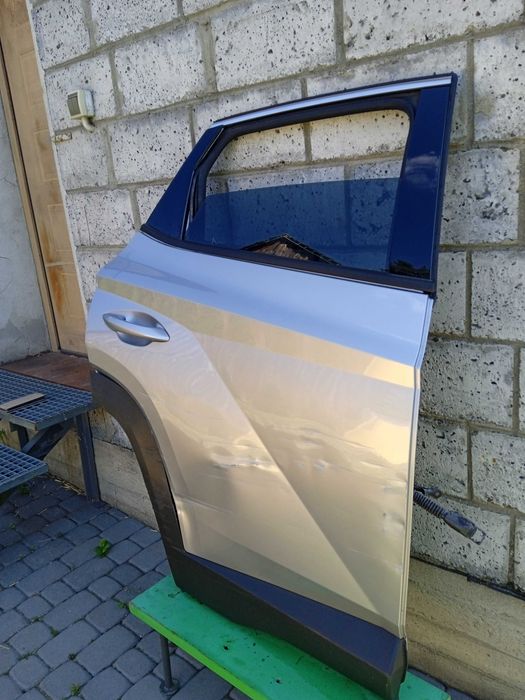 Hyundai Tucson IV drzwi prawy tył