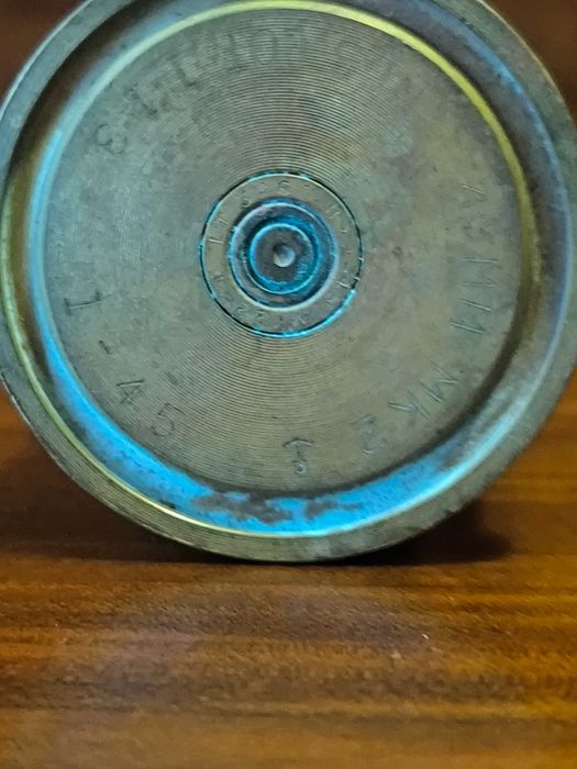 Antigo invólucro Bofors 40 mm