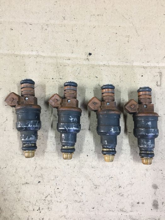 Форсунка Hyundai Elantra Tiburon Lantra Coupe 2.0 БЕНЗИН.