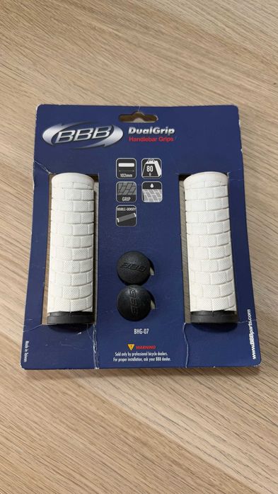 Gripy rowerowe BBB BHG-07 – białe / czarne