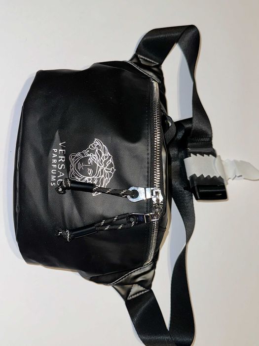 Бананка, сумка-пояс versace parfums belt bag fanny pack medusa bag