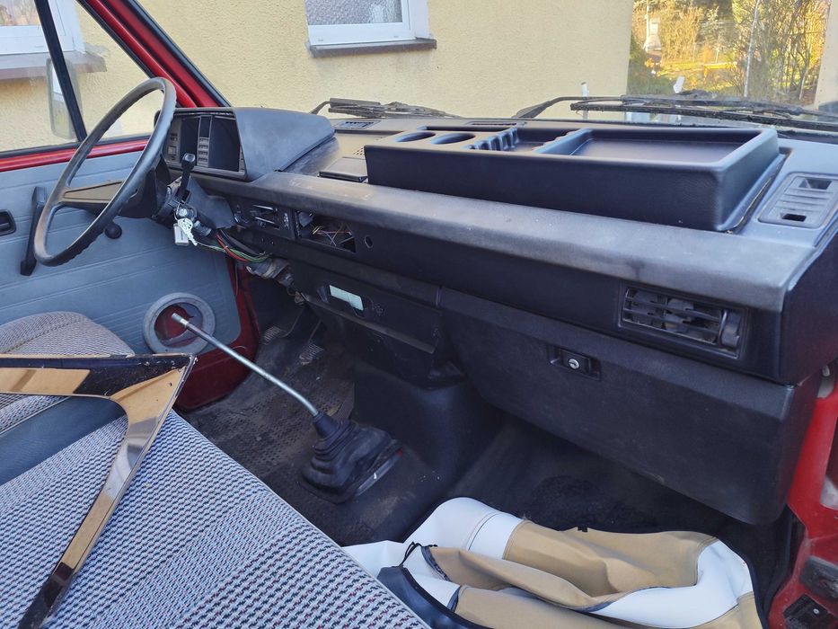 VW T3 deska rozdzielcza